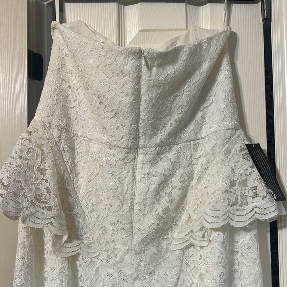 Ann Taylor: white lace dress with peplum waist. NWT - Picture 6 of 7